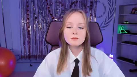 Vivien online show from 03-09-25, 03:16