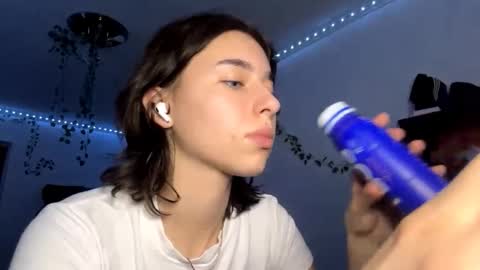 Vivi online show from 12-03-25, 03:21