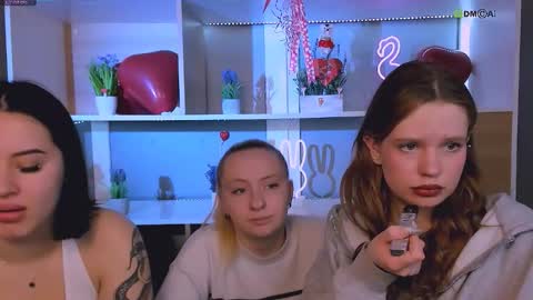 vivy_star online show from 02-15-26, 07:32