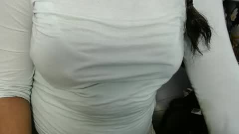 Vixen Fyre online show from 01-16-25, 07:07