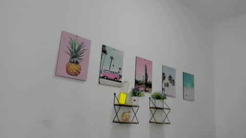 Snapshot of vixenlust17 chatting on 02-06-26, 10:35 vixenlust17 online show from 02-06-26, 10:35