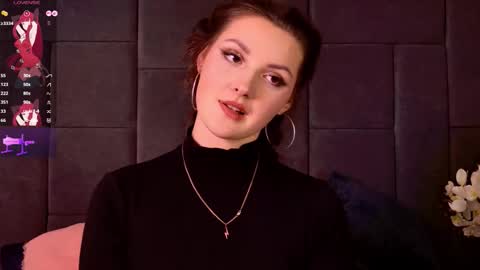 Vixsaria online show from 02-24-26, 04:49