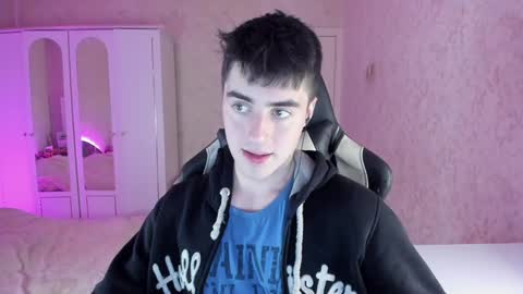 Snapshot of vlad1605 chatting on 12-02-24, 11:07 Martin online show from 12-02-24, 11:07