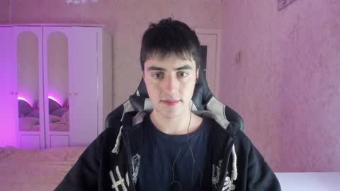 Snapshot of vlad1605 chatting on 01-13-25, 02:07 Martin online show from 01-13-25, 02:07