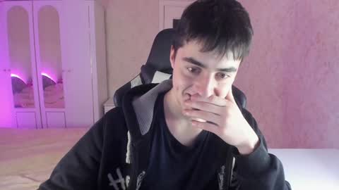 Snapshot of vlad1605 chatting on 01-14-25, 02:43 Martin online show from 01-14-25, 02:43