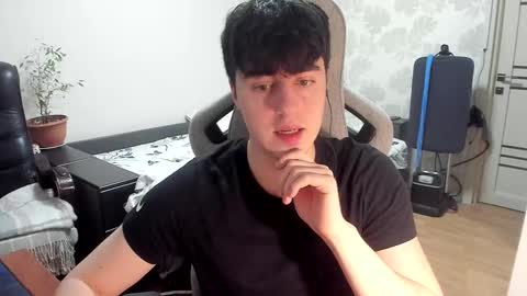 Martin online show from 12-21-25, 05:03