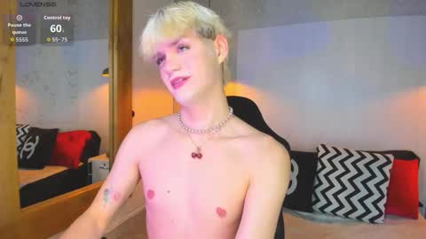 Vlad  online show from 02-07-26, 01:48