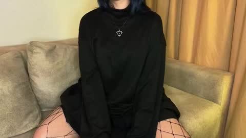 Snapshot of vladlenaboring chatting on 11-15-25, 10:01 Jeny online show from 11-15-25, 10:01