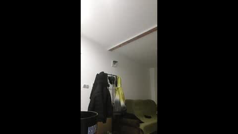 Snapshot of vladumyr chatting on 12-17-25, 06:36 vladumyr online show from 12-17-25, 06:36