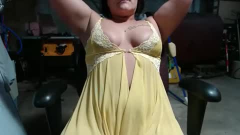 Veronica online show from 02-24-26, 06:28