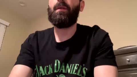 Snapshot of vnast010 chatting on 11-24-25, 09:31 vnast010 online show from 11-24-25, 09:31