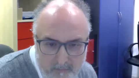 Snapshot of volpi72 chatting on 02-17-25, 06:48 volpi72 online show from 02-17-25, 06:48