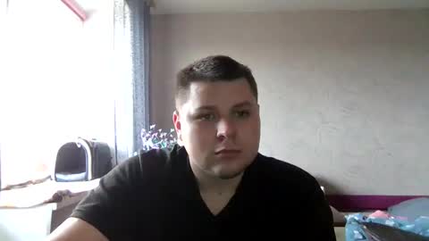 Snapshot of volshebnik_130 chatting on 01-03-25, 09:15 Volshebnik1302 online show from 01-03-25, 09:15