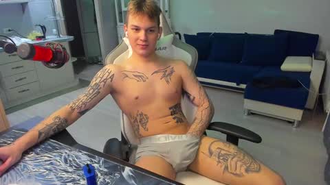 Snapshot of vova_belkin_ chatting on 03-07-25, 09:38 vova online show from 03-07-25, 09:38
