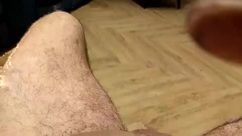 Snapshot of voyeur1391365 chatting on 10-18-25, 06:05 voyeur1391365 online show from 10-18-25, 06:05