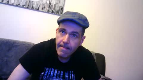 voyeuredeluxe online show from 12-23-25, 05:27