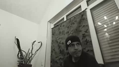 voyeuredeluxe online show from 03-06-26, 02:19