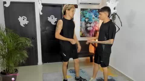 voyeurism_guys online show from 10-09-25, 11:14