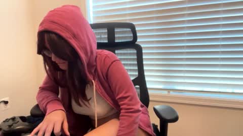  Vikki y Valeria  online show from 12-02-24, 04:31