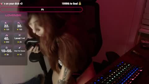  Vikki y Valeria  online show from 01-03-25, 10:41