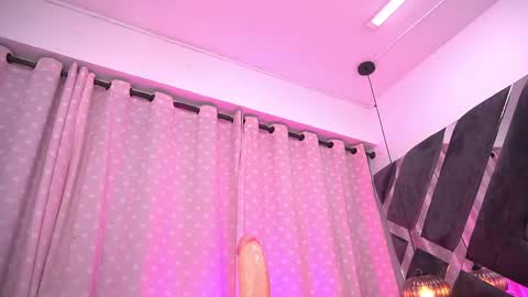 Violeta online show from 03-11-25, 06:21