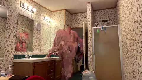 Snapshot of wadd4u1 chatting on 10-05-25, 04:05 wadd4u1 online show from 10-05-25, 04:05