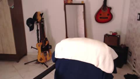 John online show from 10-05-25, 12:42