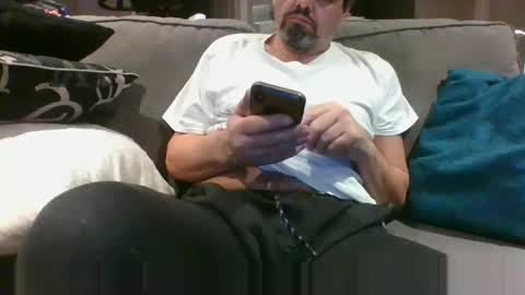 Snapshot of walker033 chatting on 01-25-25, 06:45 walker033 online show from 01-25-25, 06:45