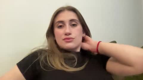 walkiria19 online show from 03-17-26, 07:50