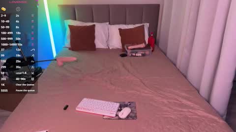 Walt Enjoy online show from 11-28-25, 06:10