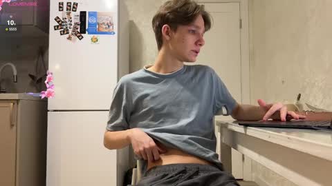 Mark and Tom online show from 02-27-25, 05:26