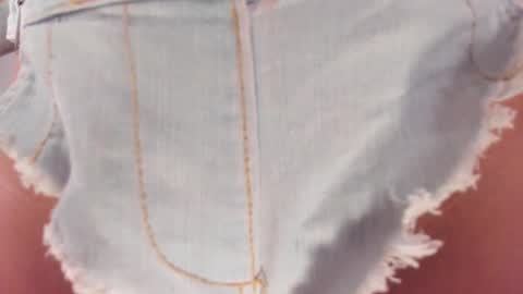 Snapshot of wandathompson_ chatting on 03-07-25, 05:17 Wanda online show from 03-07-25, 05:17