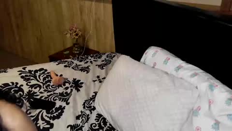 Snapshot of wanderlustgaal chatting on 09-16-25, 04:24 wanderlustgaal online show from 09-16-25, 04:24