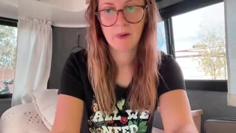 Snapshot of wanderlustjade chatting on 10-08-25, 03:31 Jade  Adonis online show from 10-08-25, 03:31