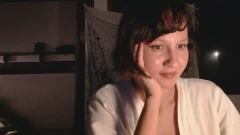 Snapshot of wanderwhitch chatting on 02-07-26, 02:48 Miya online show from 02-07-26, 02:48