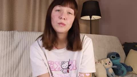 Snapshot of wanettabal chatting on 09-17-25, 10:28 Betti online show from 09-17-25, 10:28