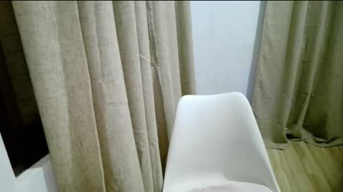 wangi_wangi online show from 11-29-25, 01:03