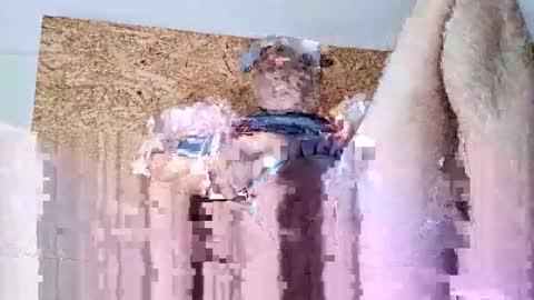 Snapshot of wankingnoah1234 chatting on 12-03-24, 09:00 edging noah loves to wank online show from 12-03-24, 09:00