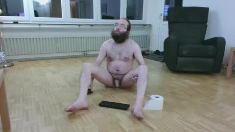 wantsahug online show from 12-21-25, 09:00