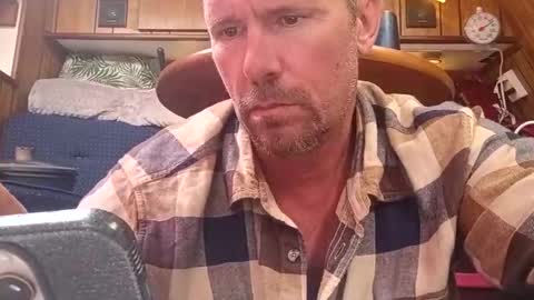 Snapshot of wardog5546 chatting on 03-02-26, 04:14 wardog5546 online show from 03-02-26, 04:14