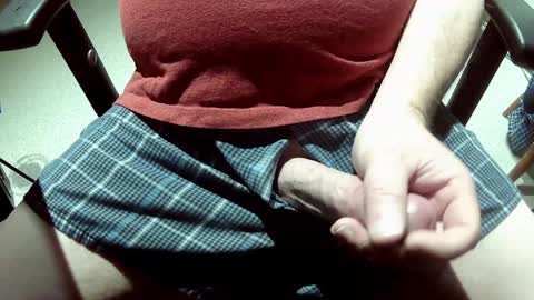 Snapshot of warguy101 chatting on 12-16-24, 03:30 warguy101 online show from 12-16-24, 03:30