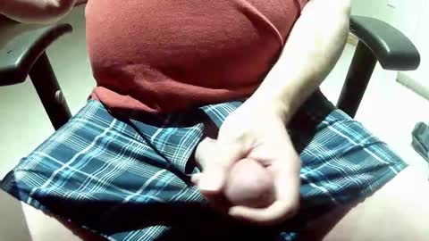 Snapshot of warguy101 chatting on 02-15-25, 03:42 warguy101 online show from 02-15-25, 03:42