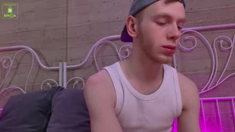 Snapshot of warmwhisp chatting on 02-19-26, 10:22 ZID online show from 02-19-26, 10:22