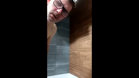 Snapshot of warszawa4321 chatting on 01-15-26, 09:03 warszawa4321 online show from 01-15-26, 09:03