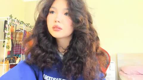 Snapshot of wastforu chatting on 10-11-25, 06:12 wastforu online show from 10-11-25, 06:12