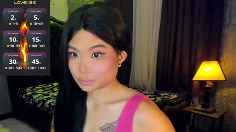 Snapshot of watashi_rianne chatting on 12-27-24, 10:34 RIANNE online show from 12-27-24, 10:34