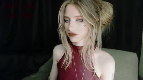 Snapshot of waterfallwoods chatting on 11-01-25, 06:21 waterfallwoods online show from 11-01-25, 06:21