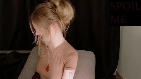 Snapshot of waterfallwoods chatting on 11-06-25, 05:47 waterfallwoods online show from 11-06-25, 05:47