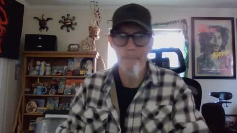 Snapshot of waterfire420 chatting on 01-15-25, 05:15 waterfire420 online show from 01-15-25, 05:15