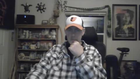 Snapshot of waterfire420 chatting on 02-14-25, 01:13 waterfire420 online show from 02-14-25, 01:13